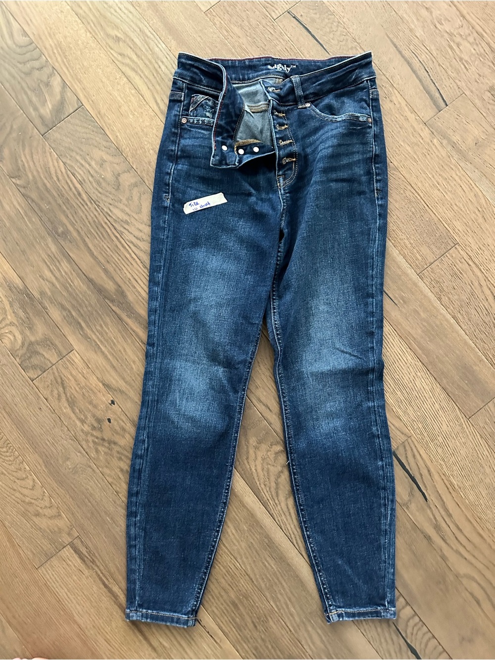 Dark Blue High-Rise Women’s Jeans edgely